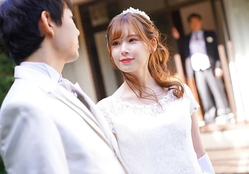 Bố Ông xã chịch người tình của con trai ngay sau lễ cưới của con trai