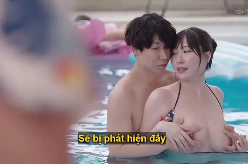 đi đi chơi kỷ niệm ngày cưới, ông xã bỏ bà xã một mình vì bận công việc và cái kết